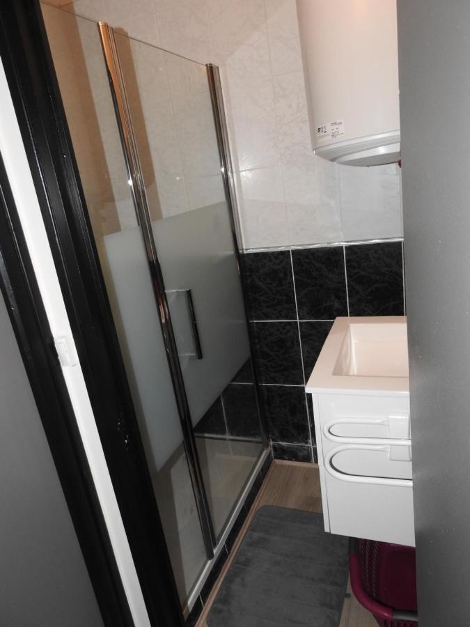 Studio Tres Confortable Лимож Экстерьер фото